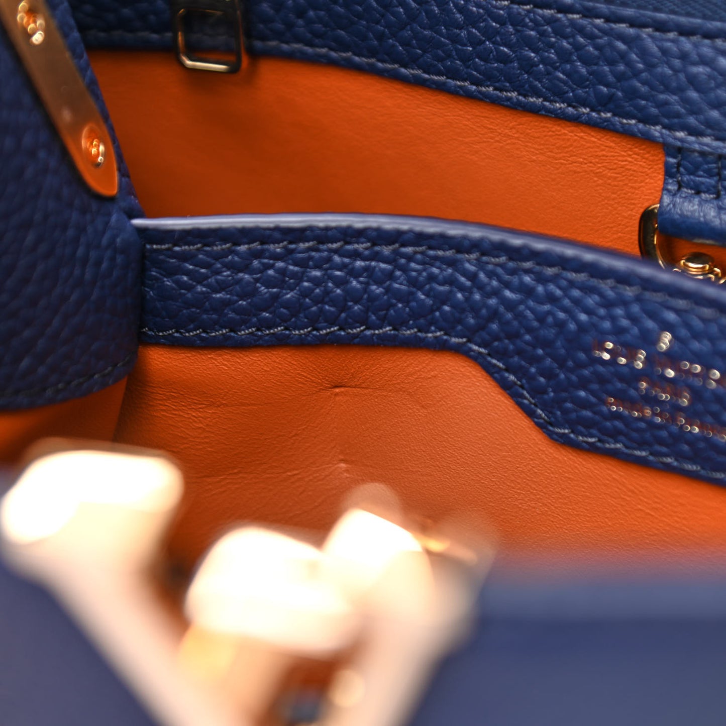 Taurillon Capucines BB Bleu de France Blue