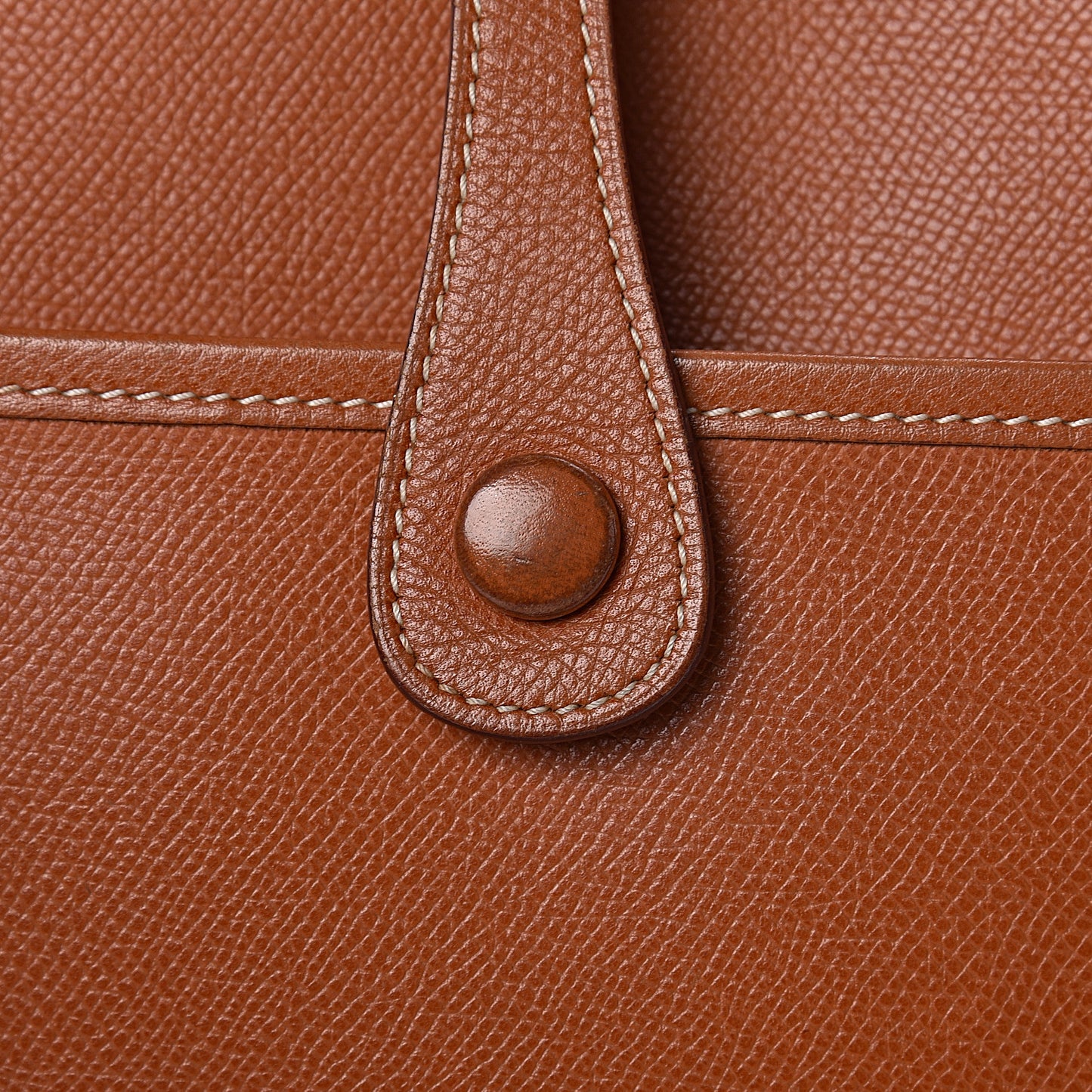Epsom Evelyne II PM Gold