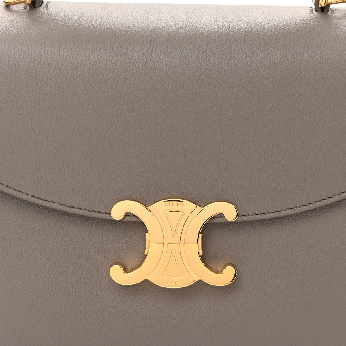 Supple Calfskin Medium Nino Pebble