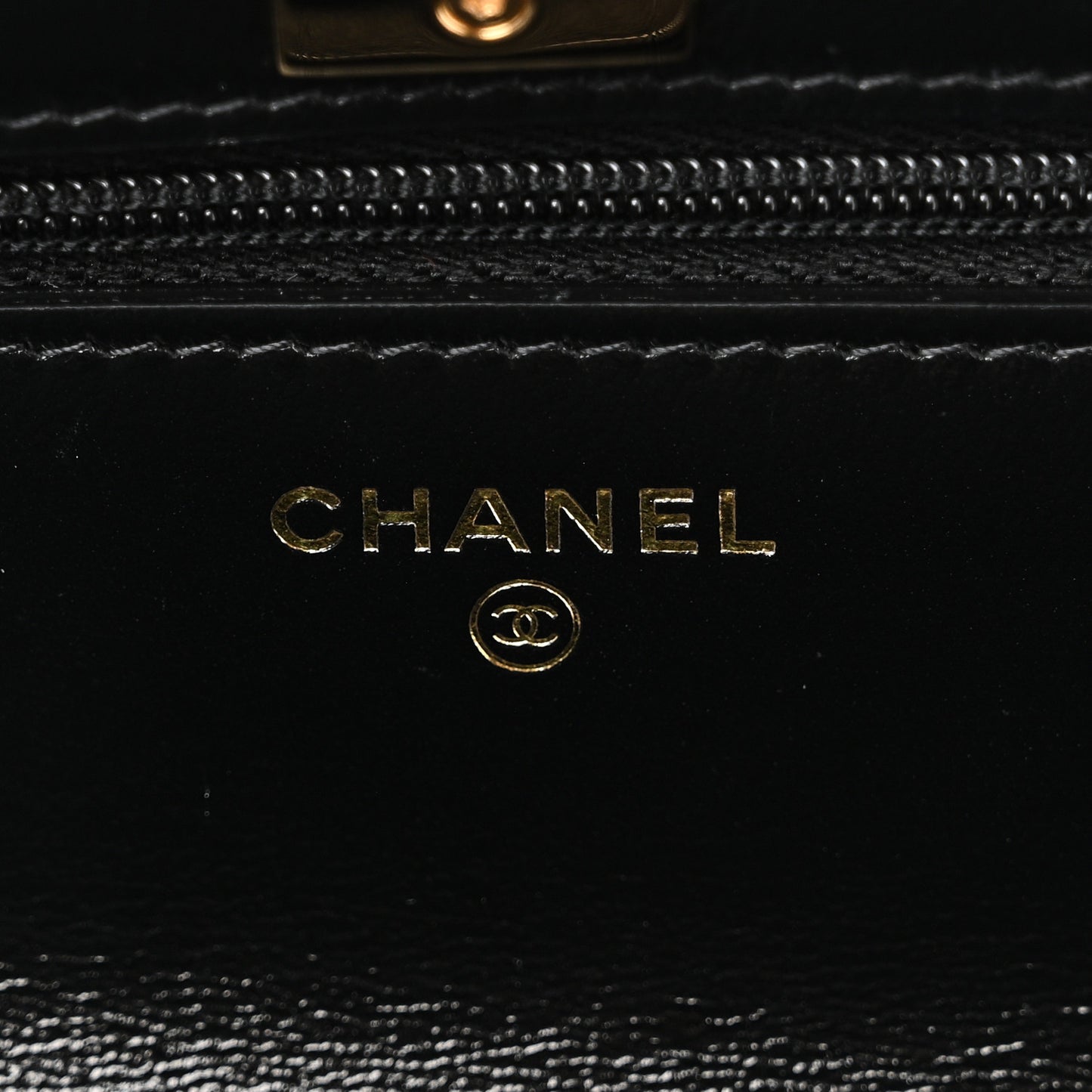 Shiny Lambskin Quilted Golden Links Wallet On Chain WOC Black