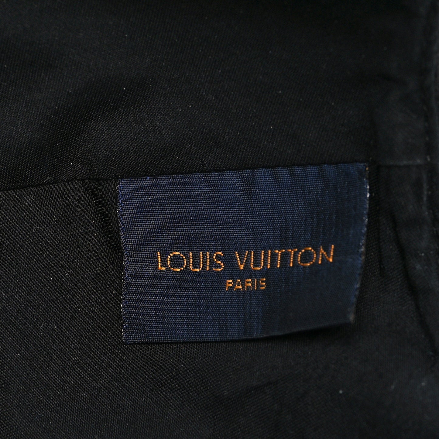 Monogram Essential Cap M Black