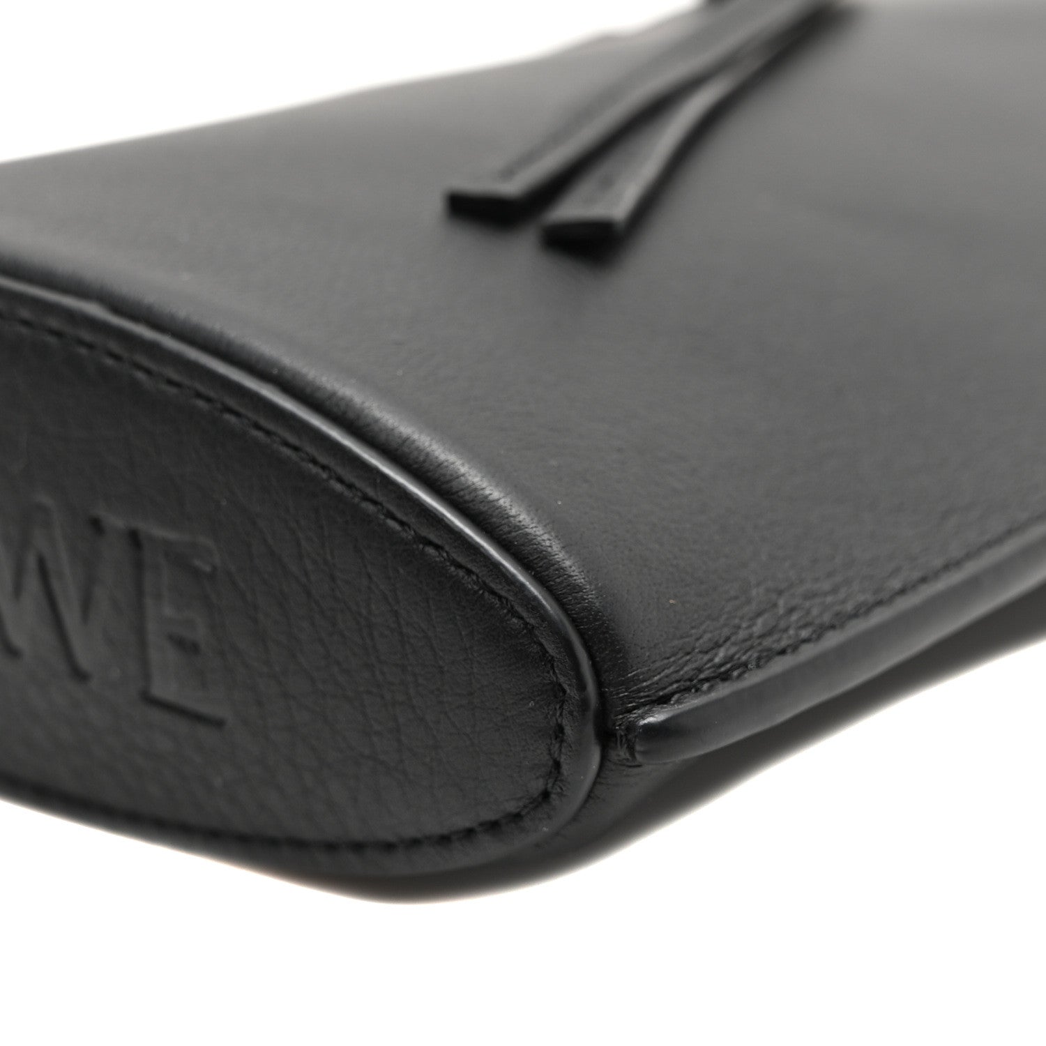 Loewe Classic Calfskin Dice Pocket Black 10 of 10