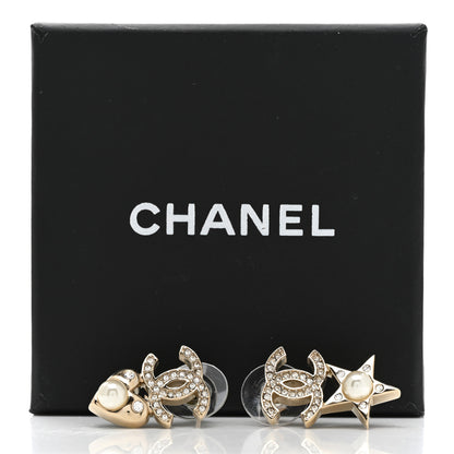 Chanel Crystal Pearl Charming Winter CC Star Heart Earrings Gold 5 of 5