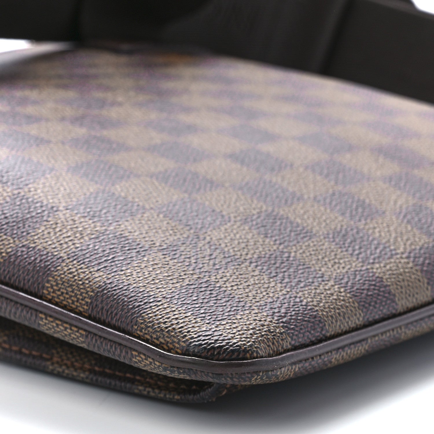 Louis Vuitton Damier Ebene Pochette Melville 11 of 12