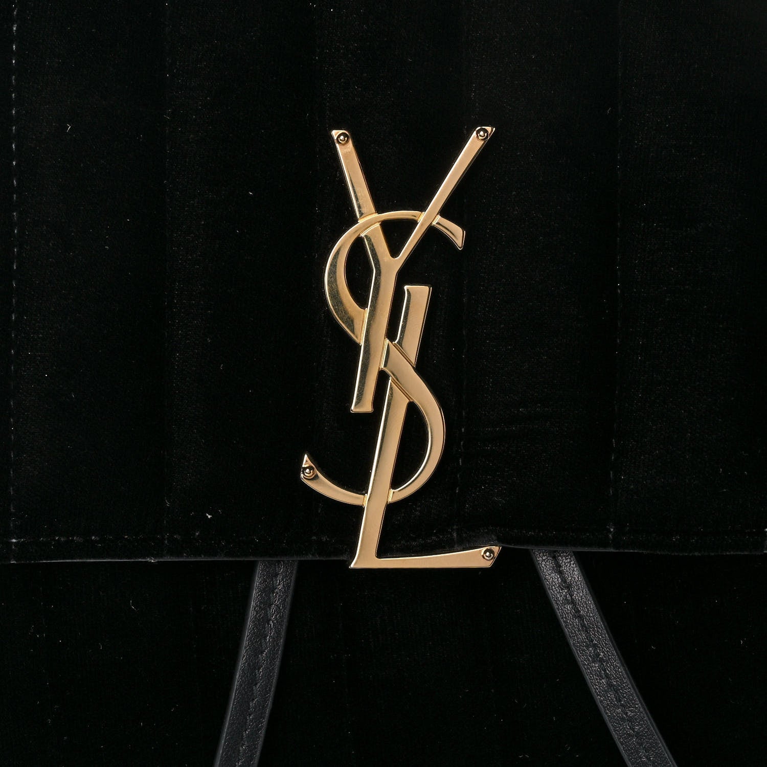 Saint Laurent Velvet Matelasse Vicky Backpack Black 9 of 14