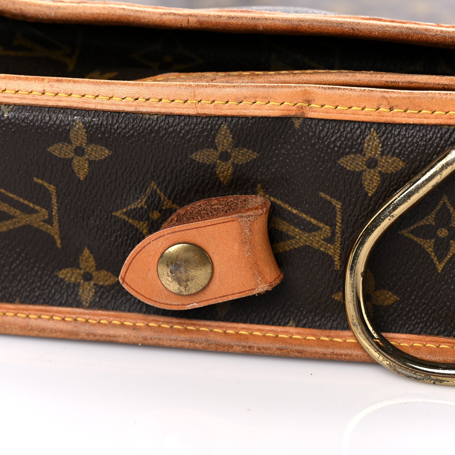 Louis Vuitton Monogram Garment Bag 14 of 32
