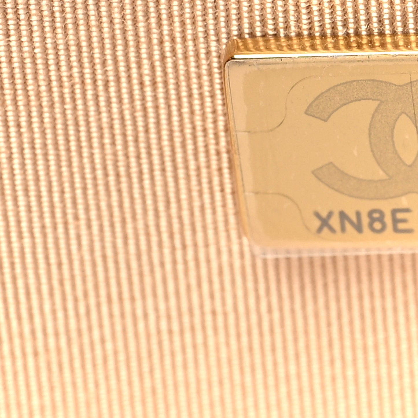 Caviar Quilted Wallet On Chain WOC Beige