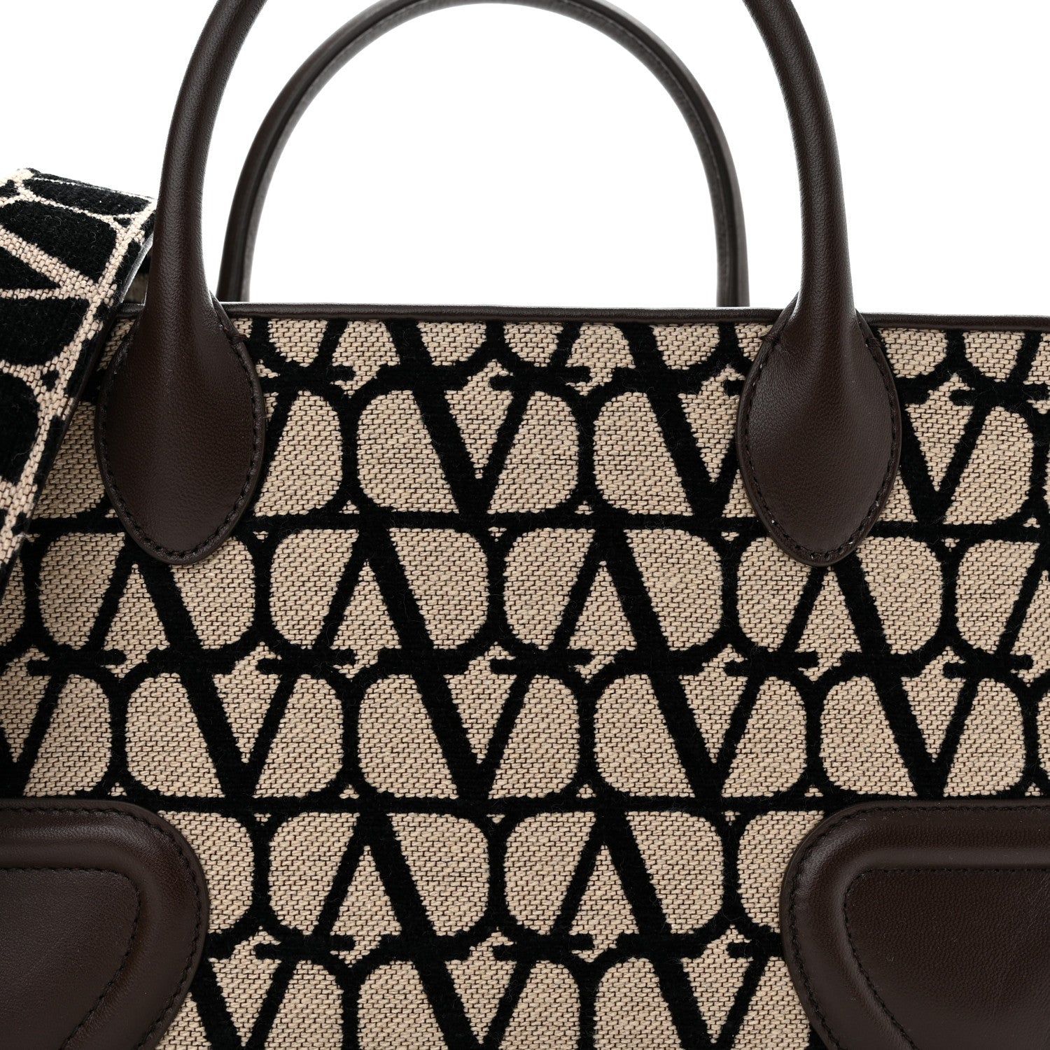 Valentino Garavani Toile Iconographe Goatskin Small Le Quatrieme Shopping Bag Naturale Black Fondant 8 of 10