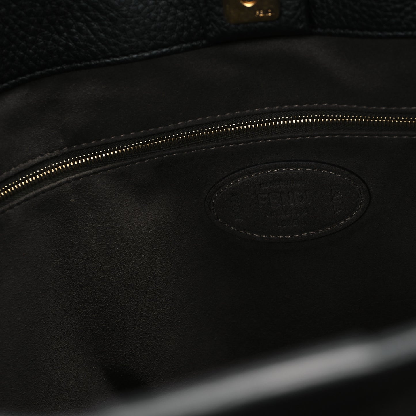 Cuoio Romano Selleria Medium FF Tote Black