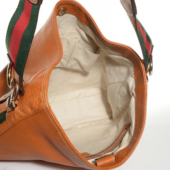 Pebbled Calfskin Medium Heritage Shoulder Bag Light Tobacco