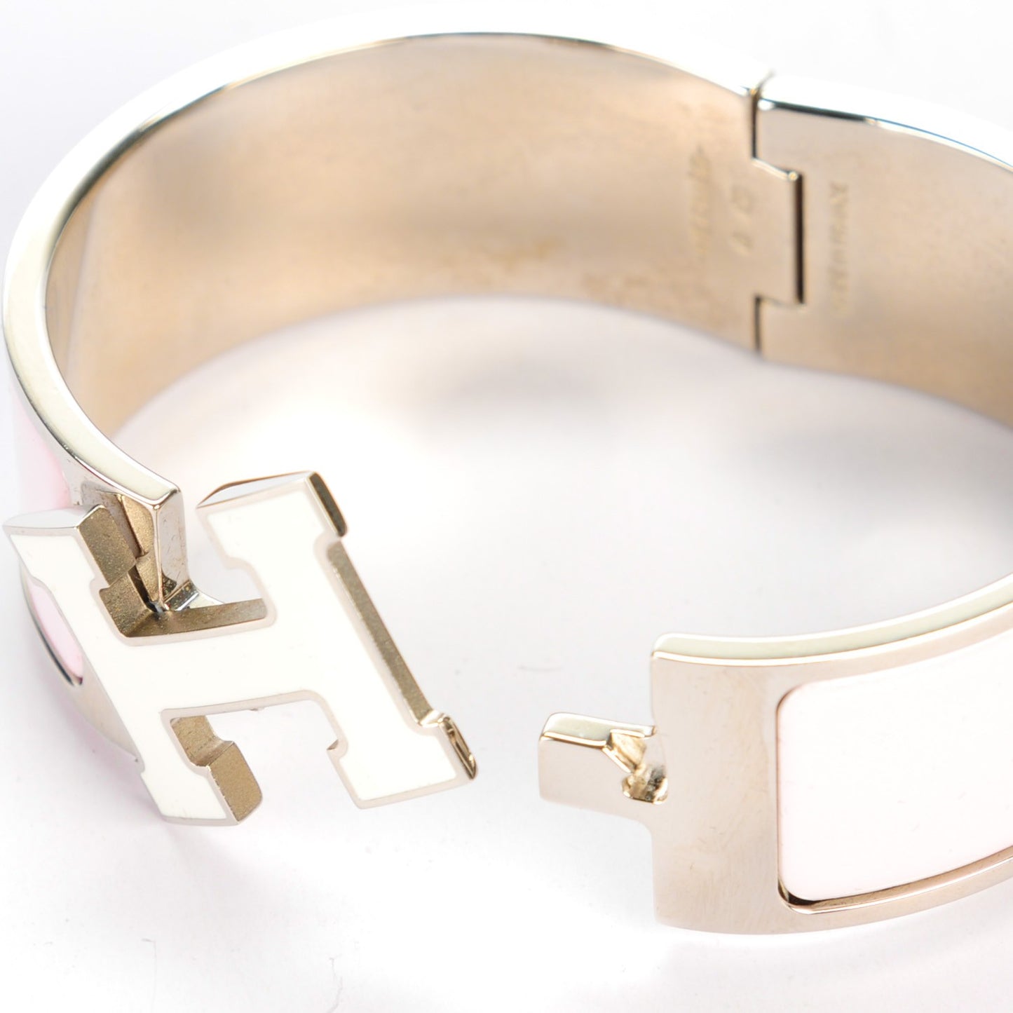 Enamel Wide Clic Clac H Bracelet GM Rose Nymph White