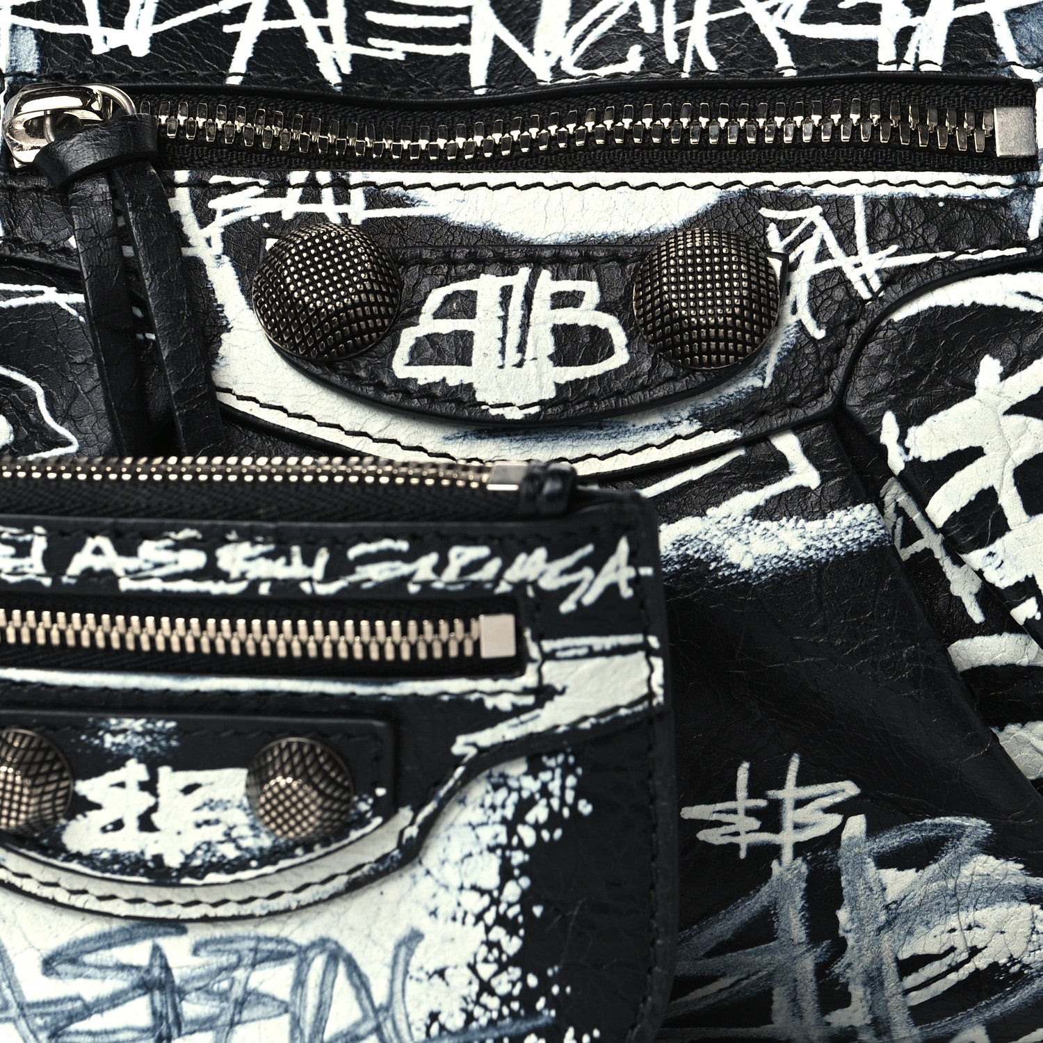 Balenciaga Agneau Arena Graffiti Small Le Cagole Shoulder Bag Black White 8 of 10
