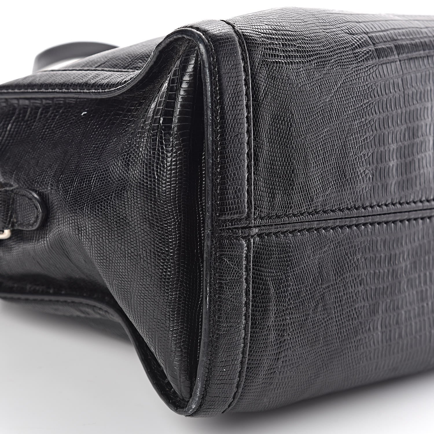 Alexander McQueen Calfskin Lizard Embossed Small Skull Padlock Zip Around Tote Black 10 of 12