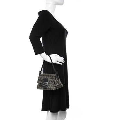 Fendi Zucchino Vitello Mini Mama Baguette Testa di Moro Beige 2 of 9