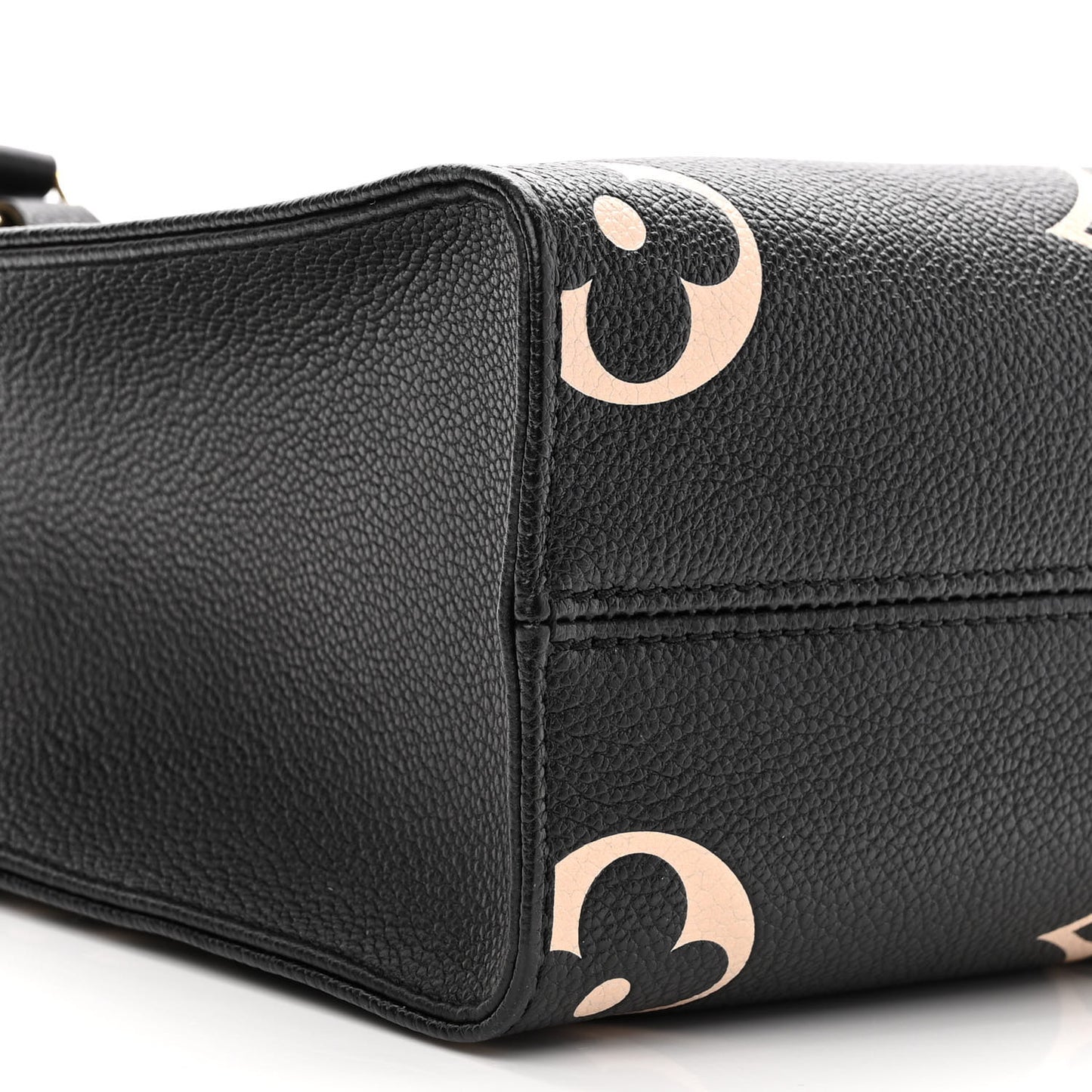 Empreinte Monogram Giant Onthego PM Black Beige