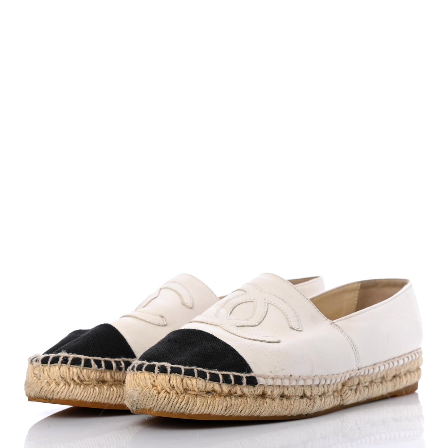Lambskin CC Espadrilles 37 White Black