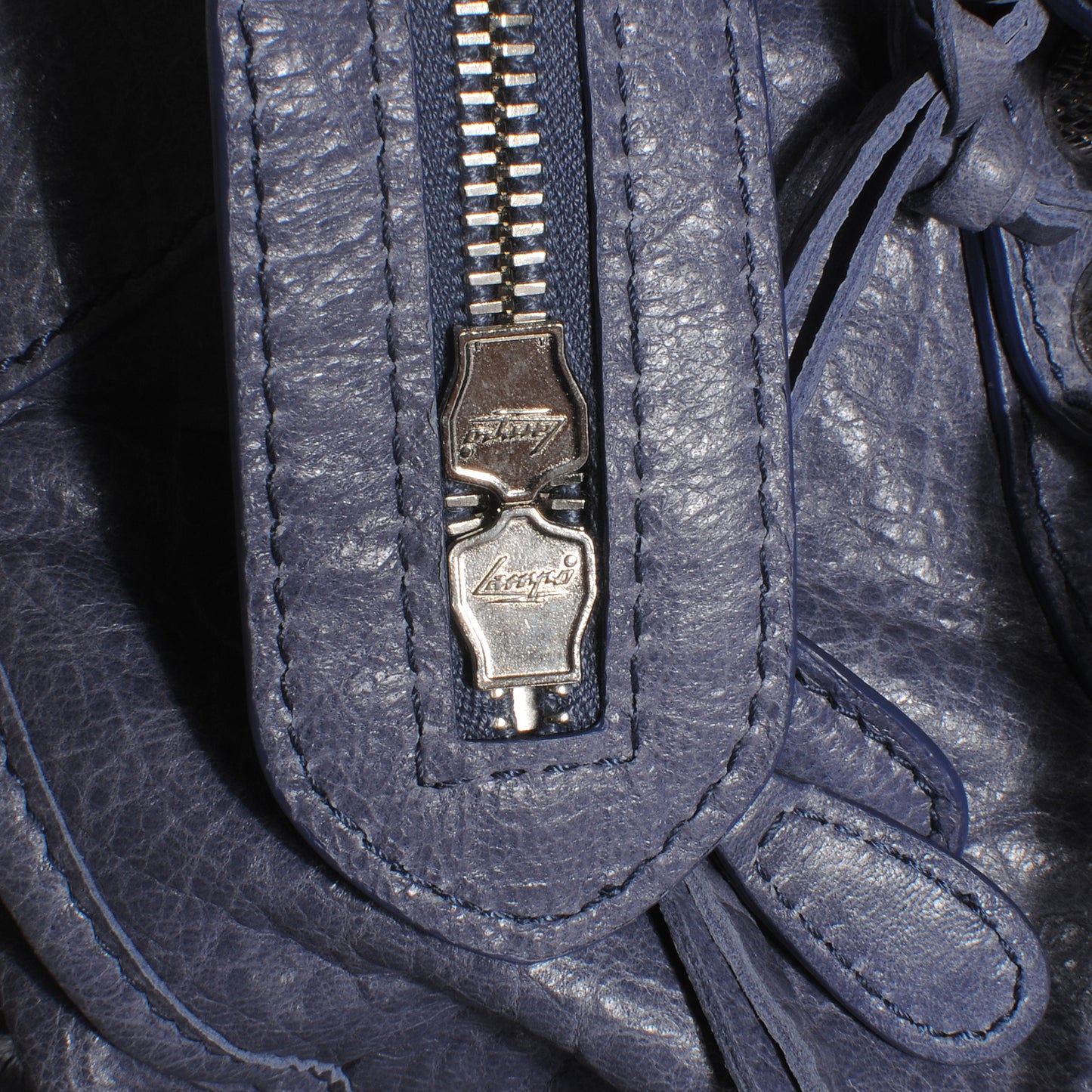 Agneau Giant 12 Silver Hardware City Jacynthe