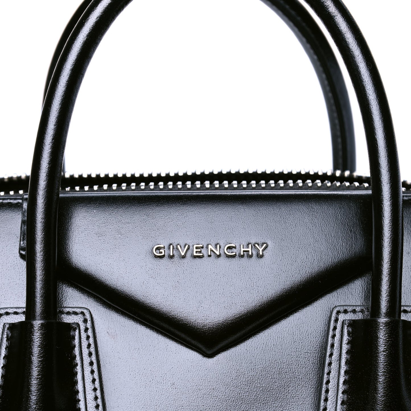 Shiny Lord Calfskin Medium Antigona Black