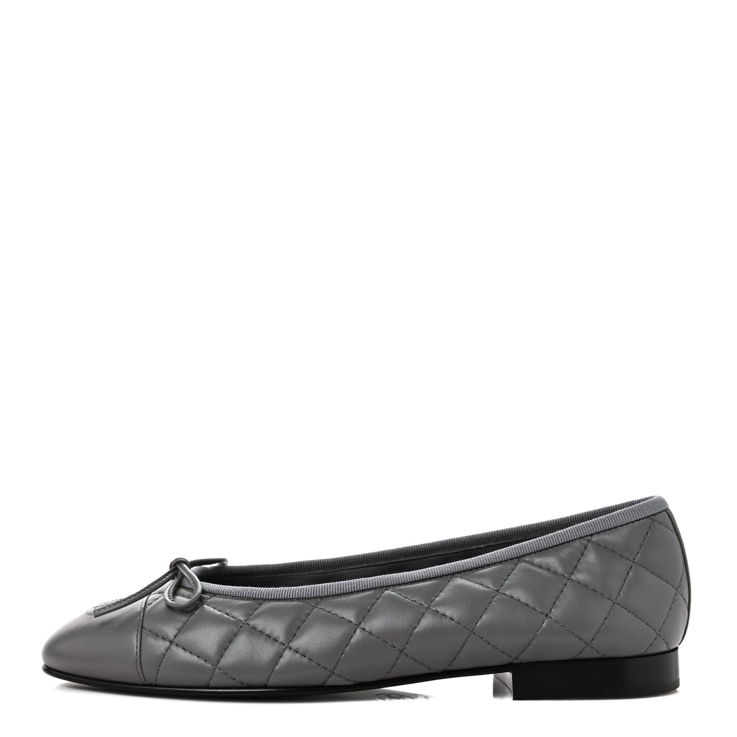 Lambskin Quilted CC Cap Toe Ballerina Flats 38.5 Grey