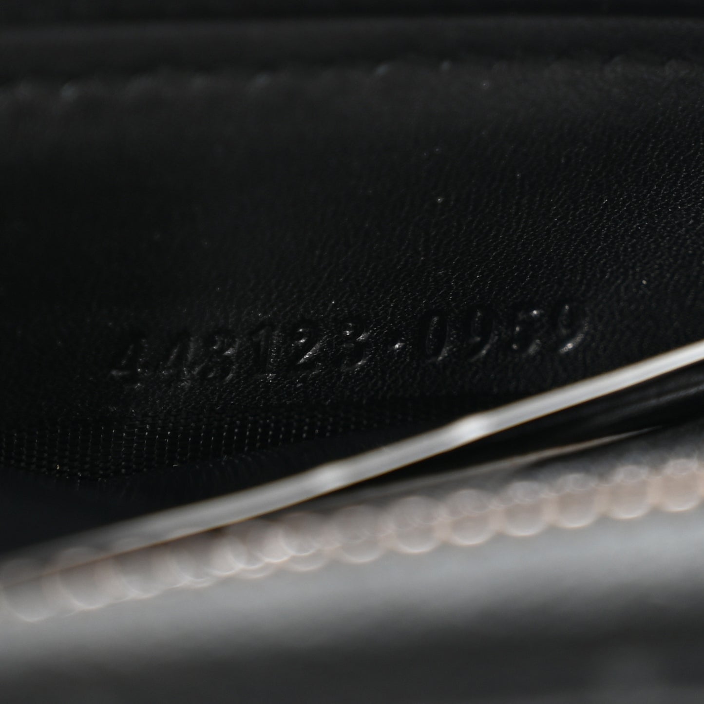 Calfskin Matelasse Pearly GG Marmont Zip Around Wallet Black