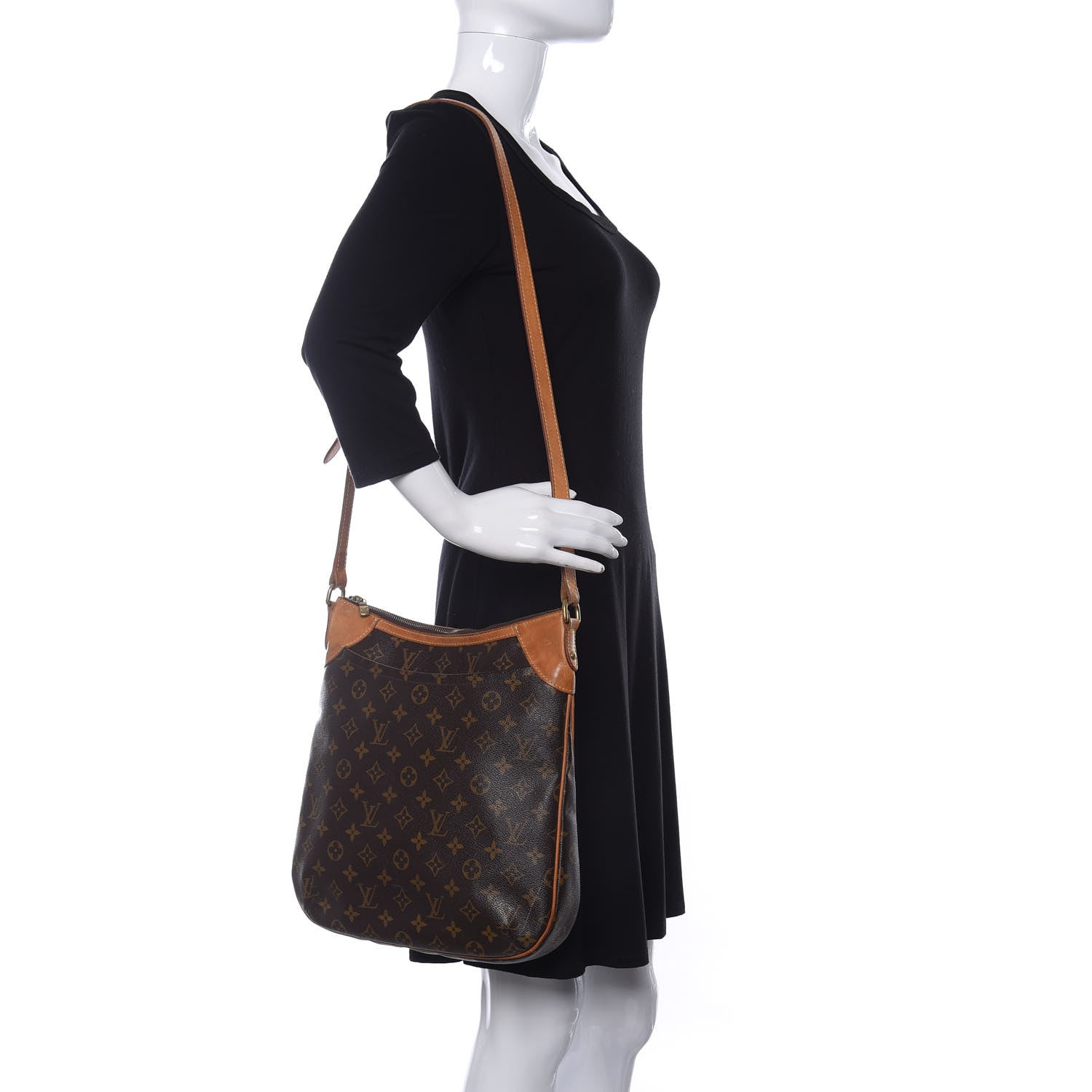Louis Vuitton Monogram Odeon MM 2 of 11