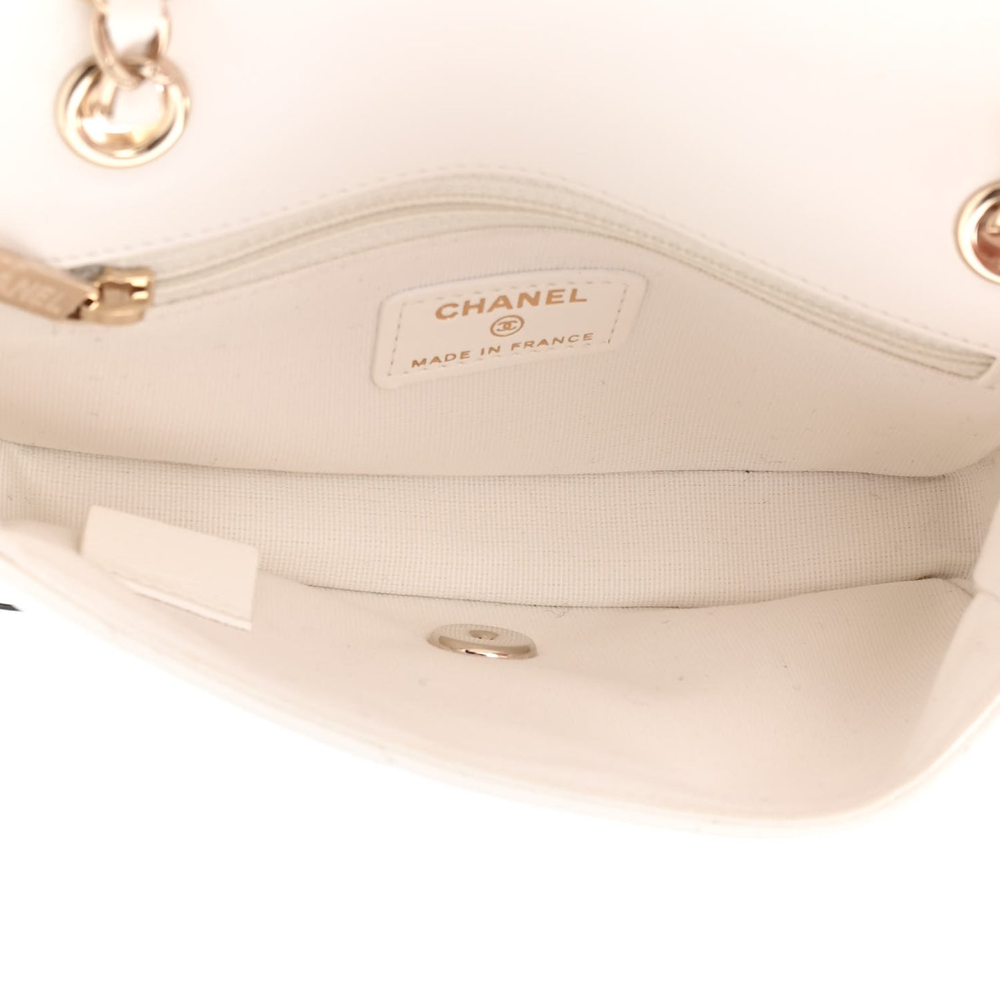 Lambskin Chevron Stitched Flap White Black
