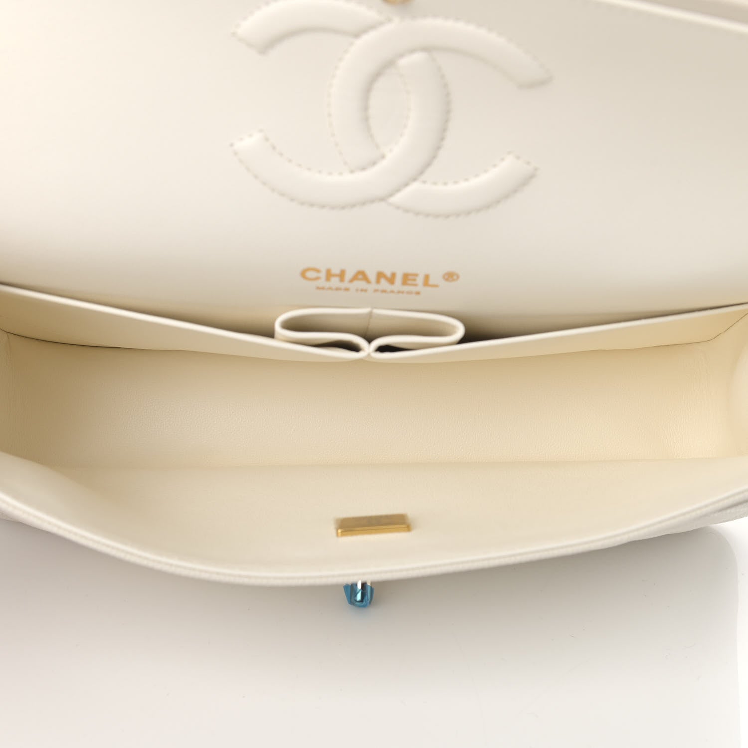 Chanel Caviar Quilted Medium Double Flap White 5 of 10