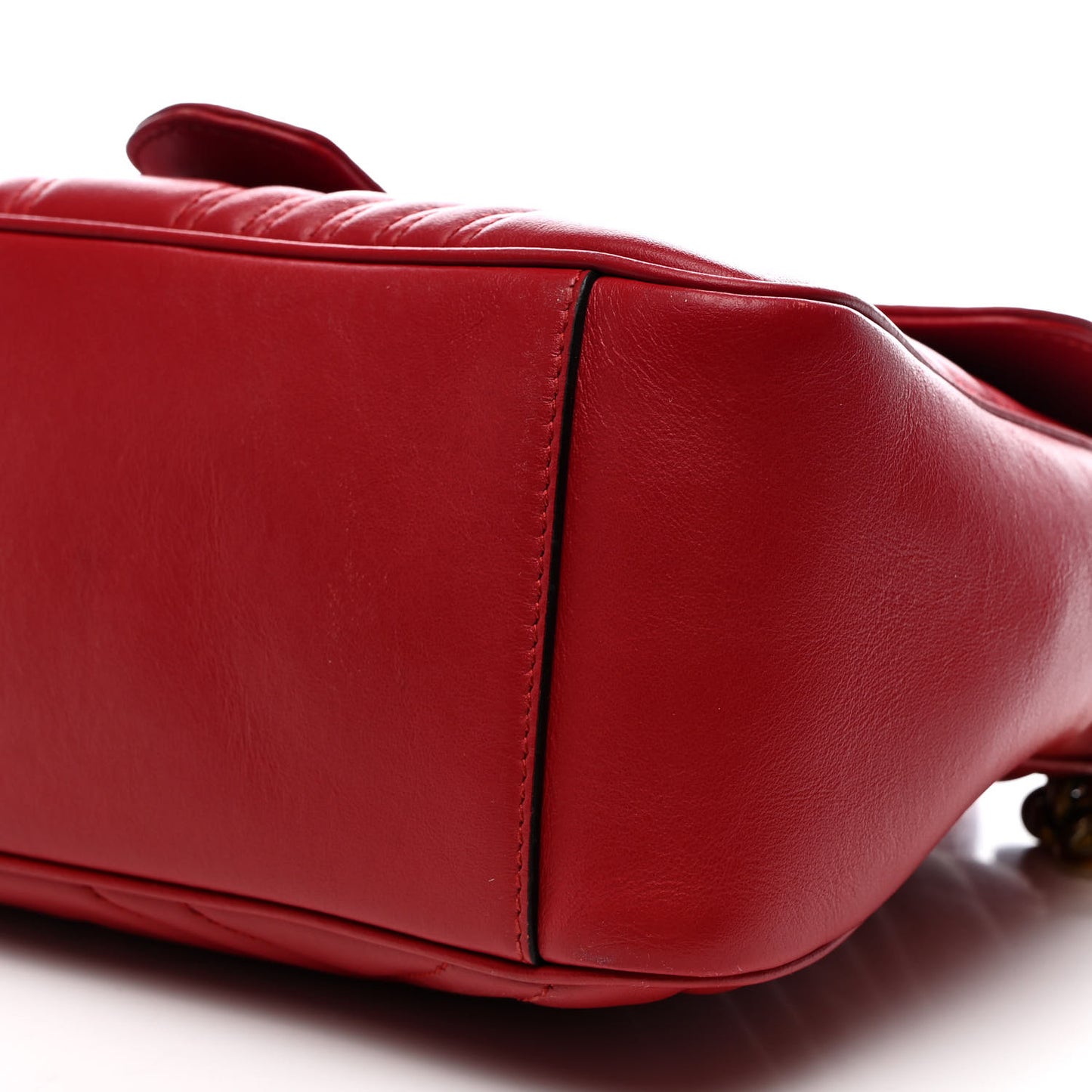Calfskin Matelasse Small GG Marmont Top Handle Shoulder Bag Hibiscus Red