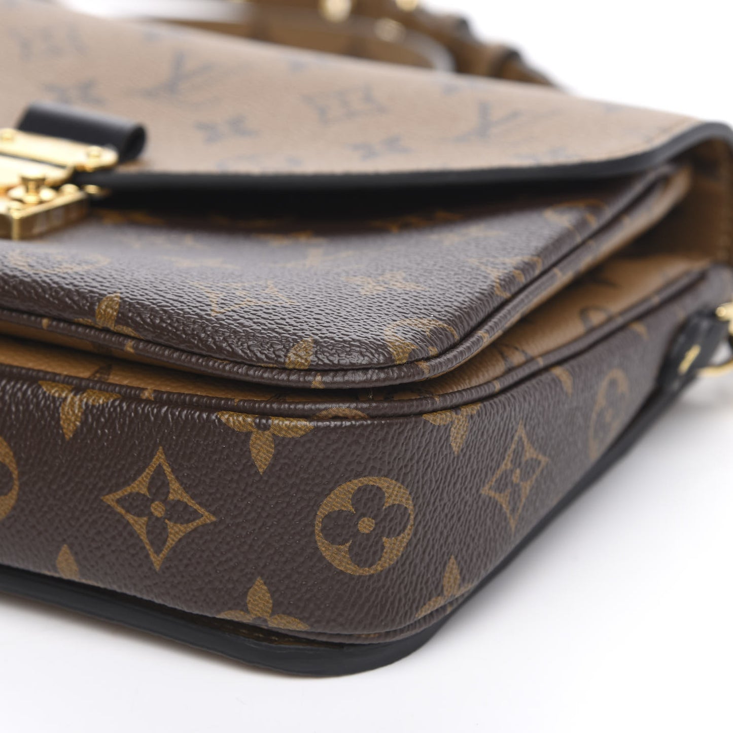 Reverse Monogram Pochette Metis