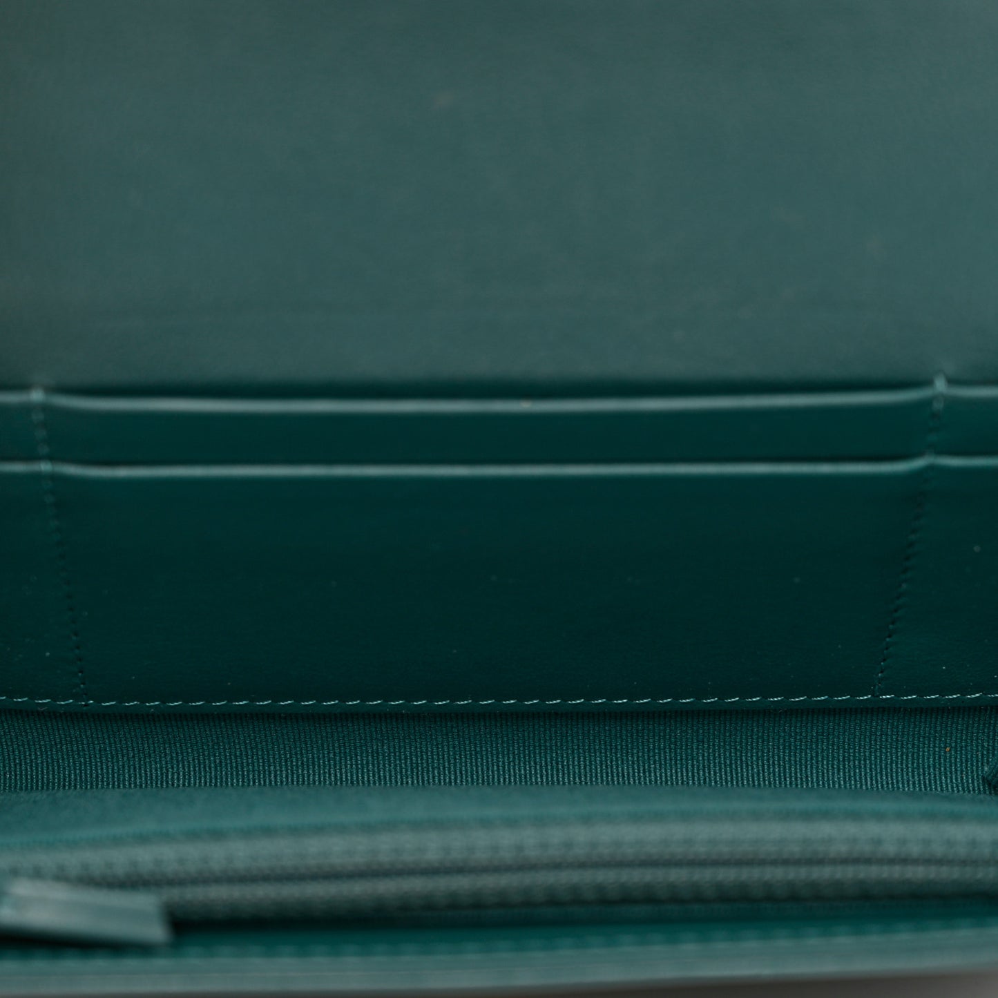 Lambskin Quilted Chanel 19 Flap Wallet Dark Green
