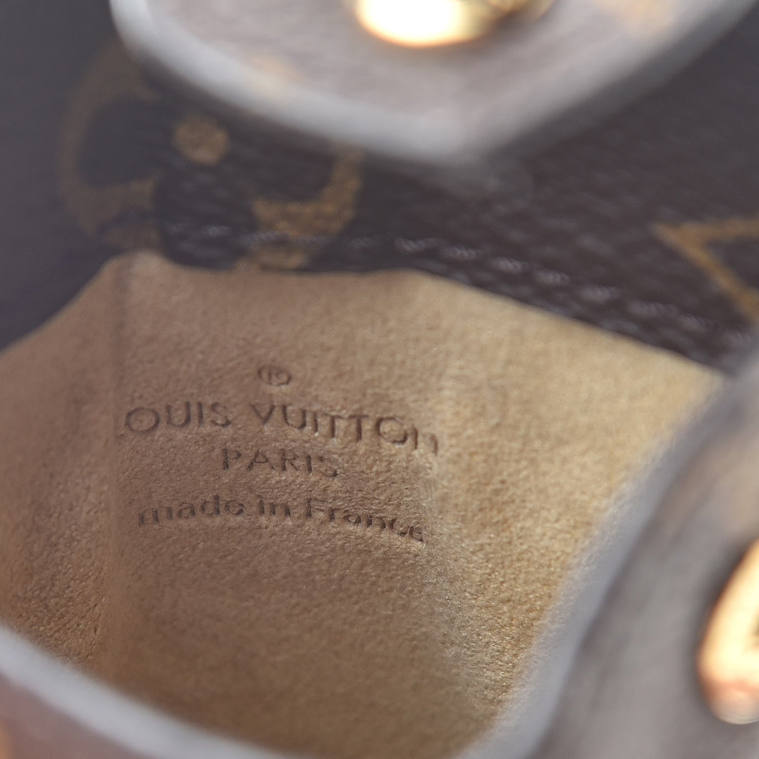 Louis Vuitton Monogram Sunglasses Case MM 6 of 7