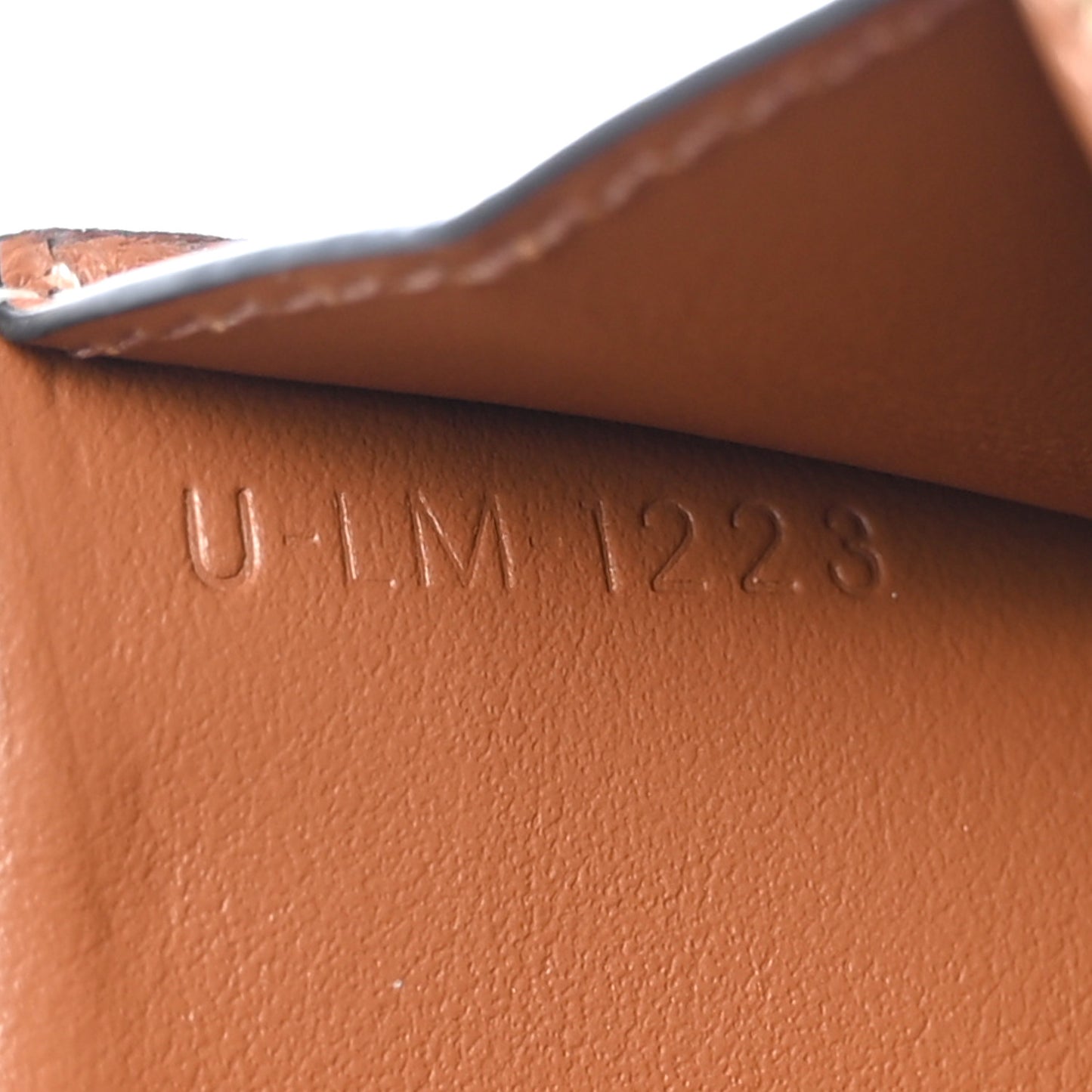 Triomphe Canvas Zipped Card Holder Tan