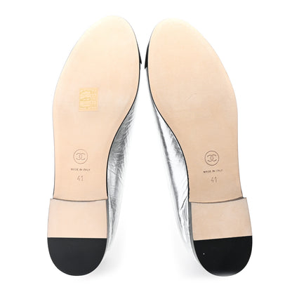 Chanel Laminated Crumpled Lambskin Grosgrain Cap Toe CC Ballerina Flats 41 Silver Black 6 of 11