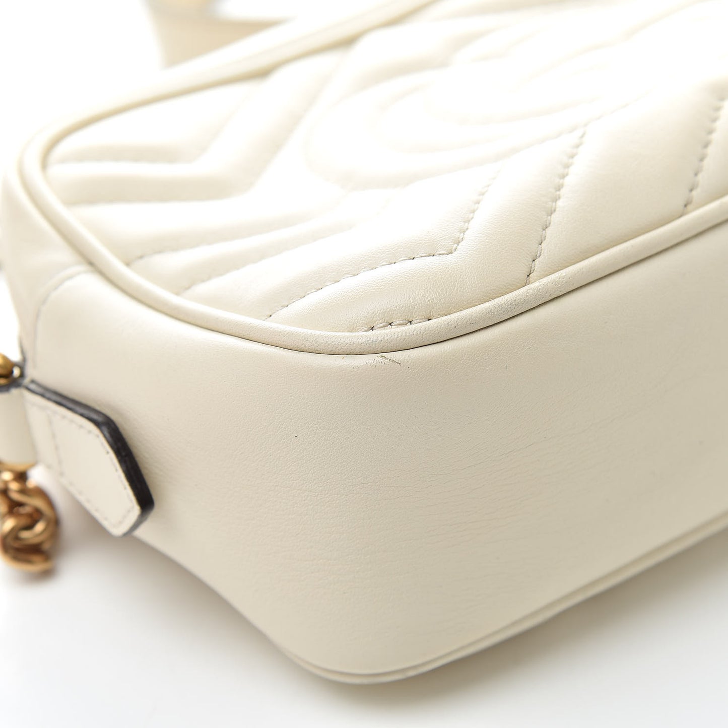 Calfskin Matelasse Mini GG Marmont Chain Shoulder Bag White