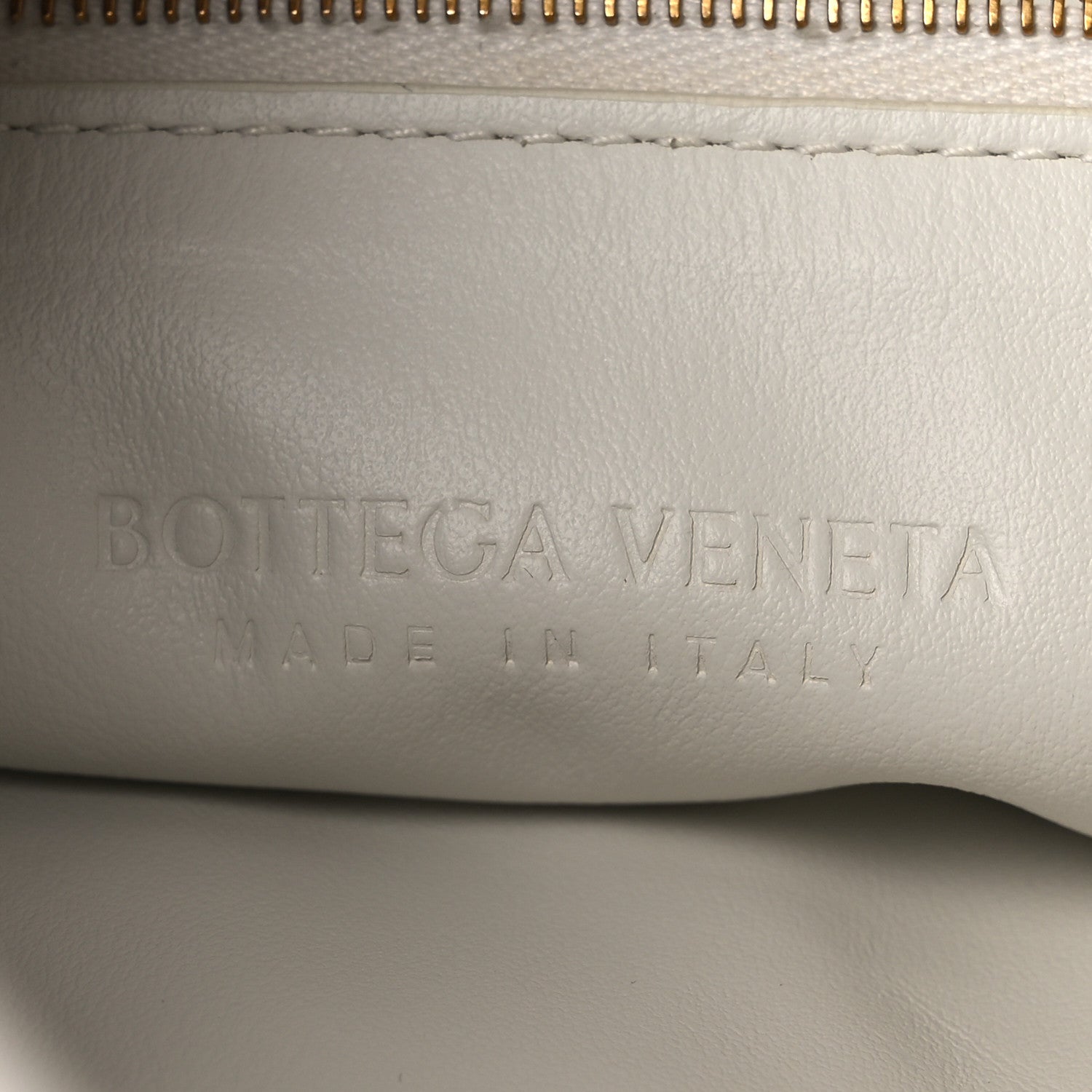 Bottega Veneta Calfskin Intrecciato Large Hop White 6 of 10