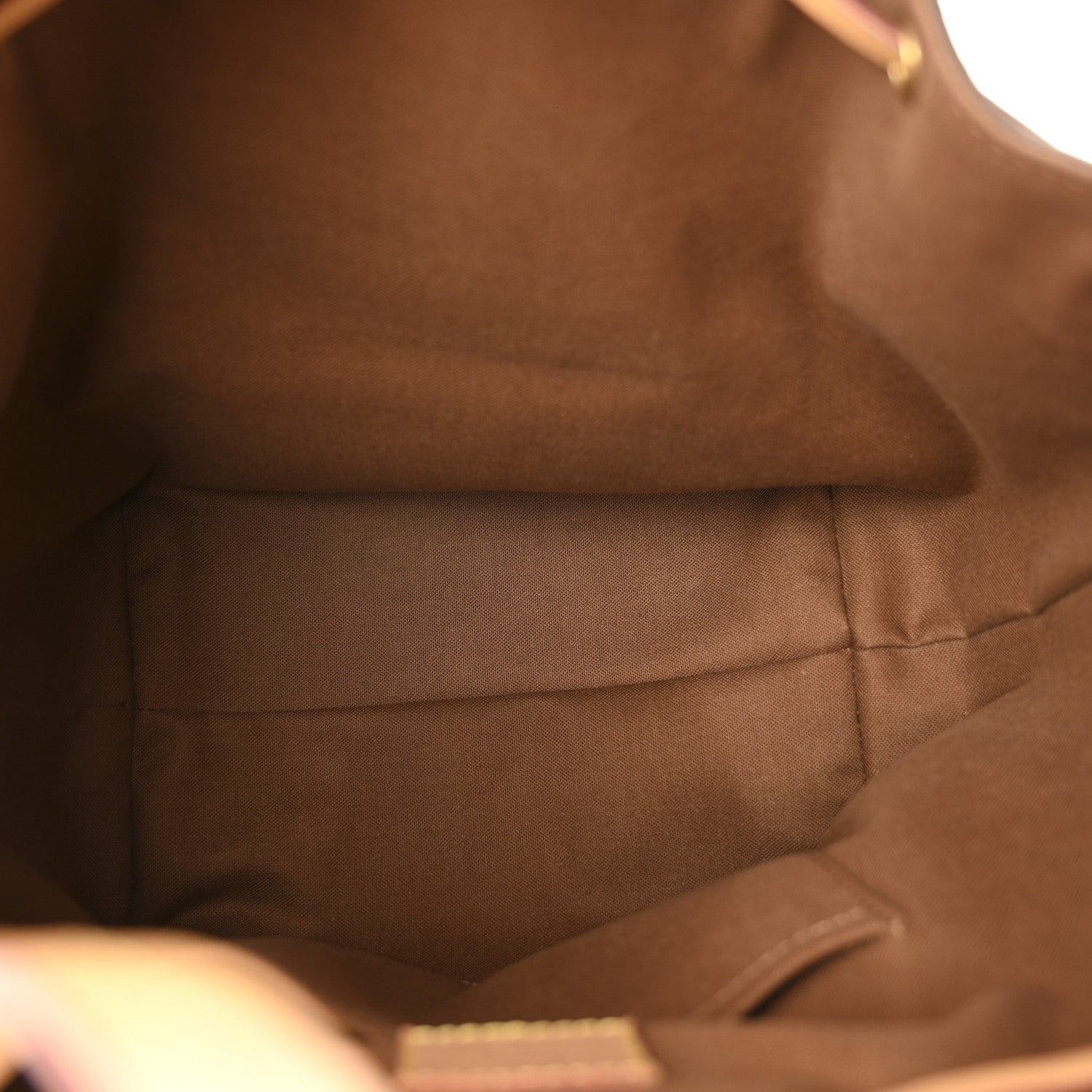 Louis Vuitton Monogram Montsouris PM 5 of 9