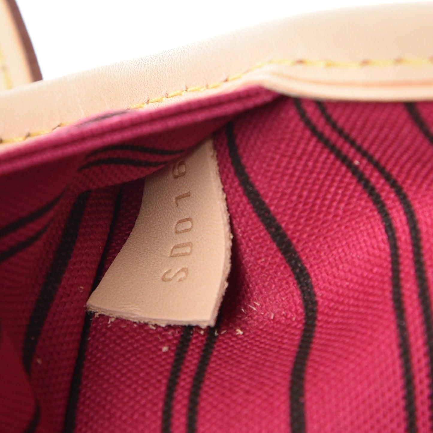Monogram Hawaii V Neverfull MM Hot Pink