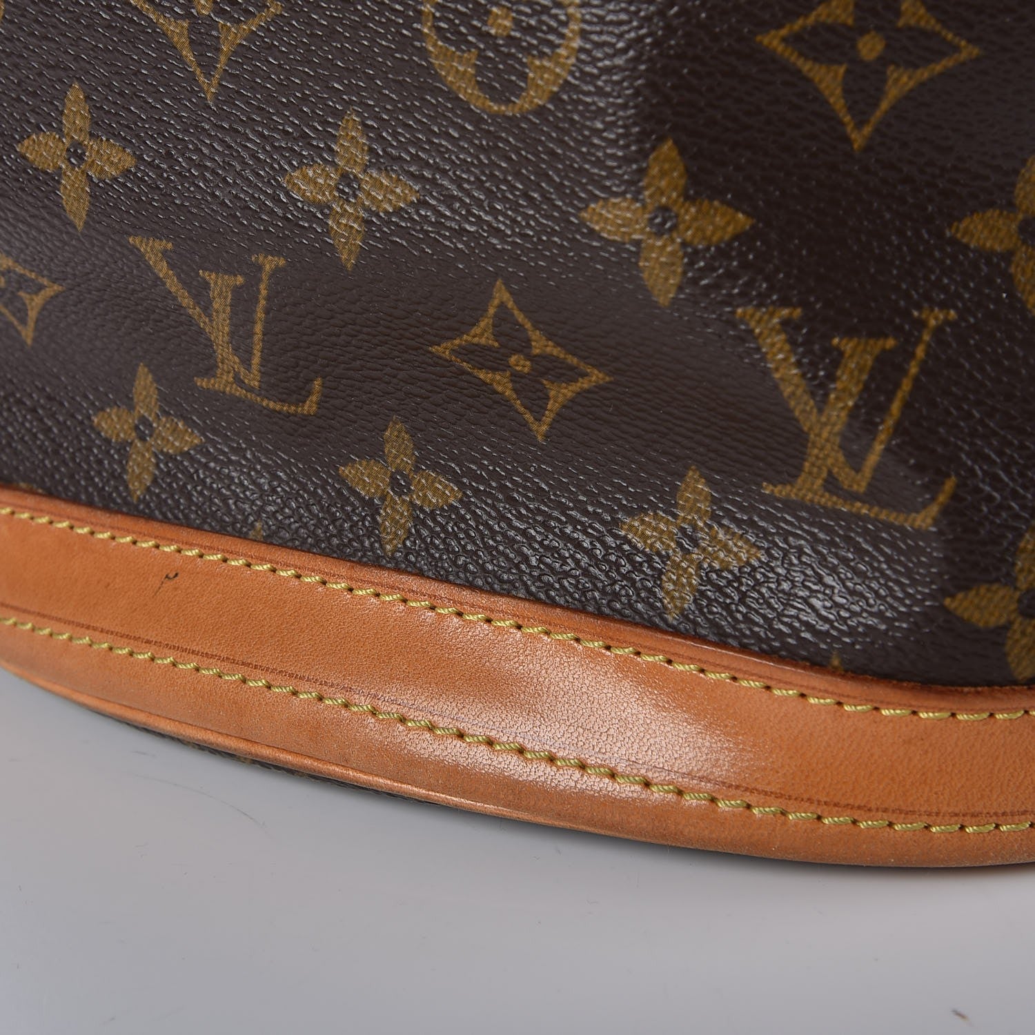 Louis Vuitton Monogram Petit Bucket 23 11 of 11