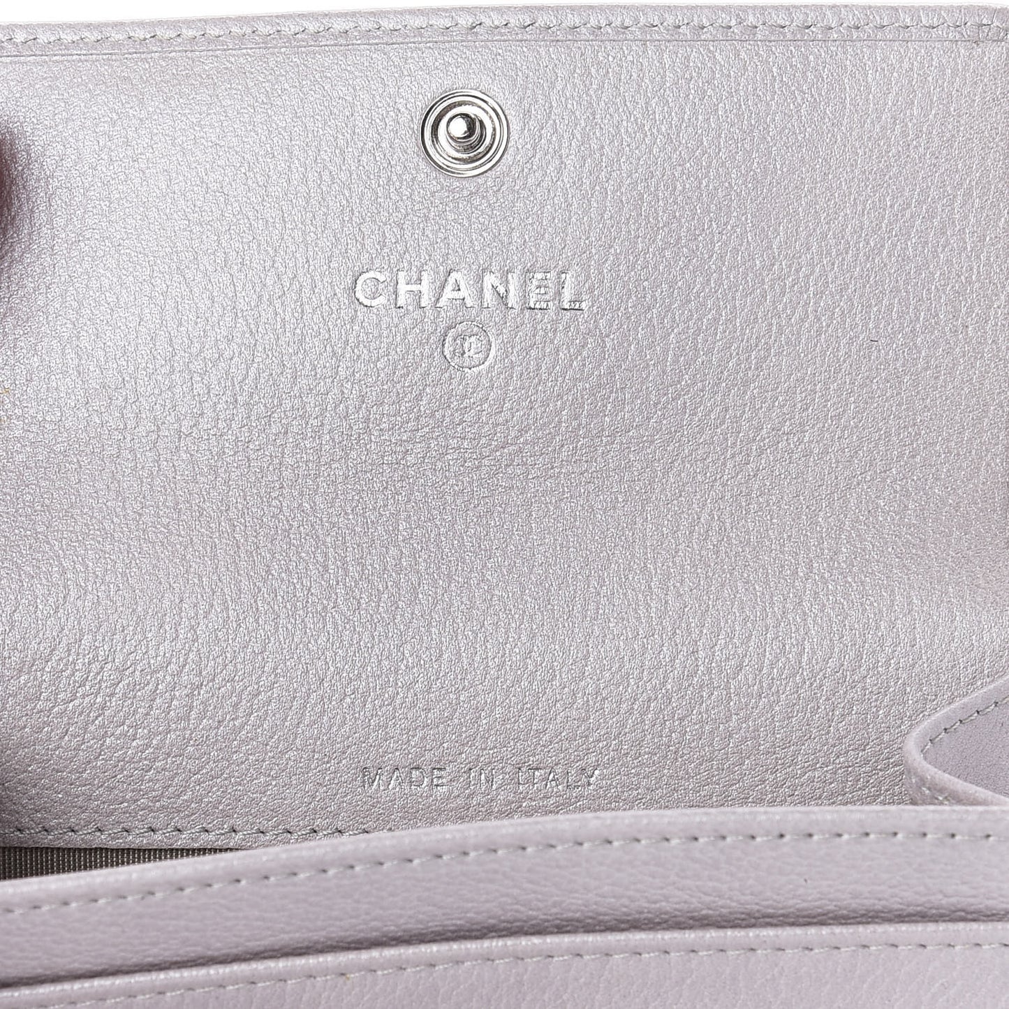 Metallic Goatskin Embossed Jacket Card Holder Silver