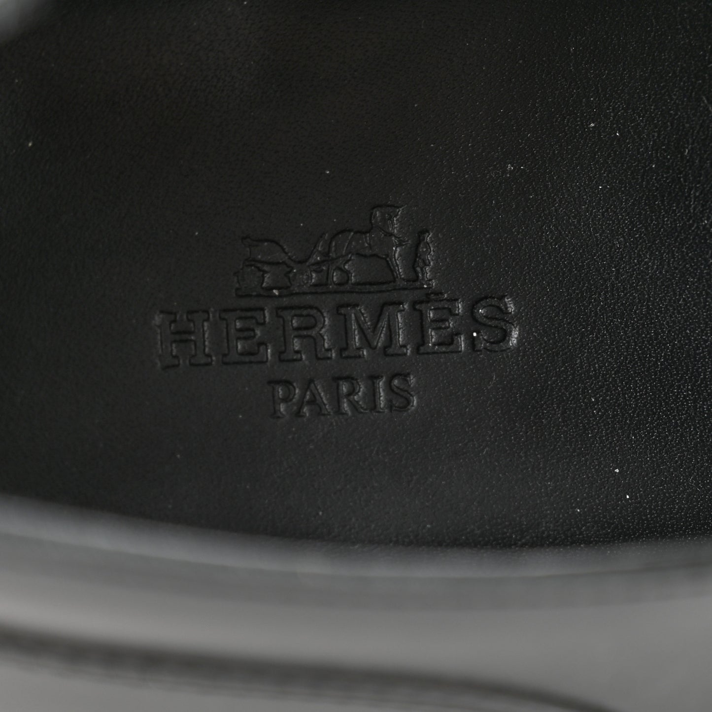 Glossed Calfskin First Oxford 38.5 Black