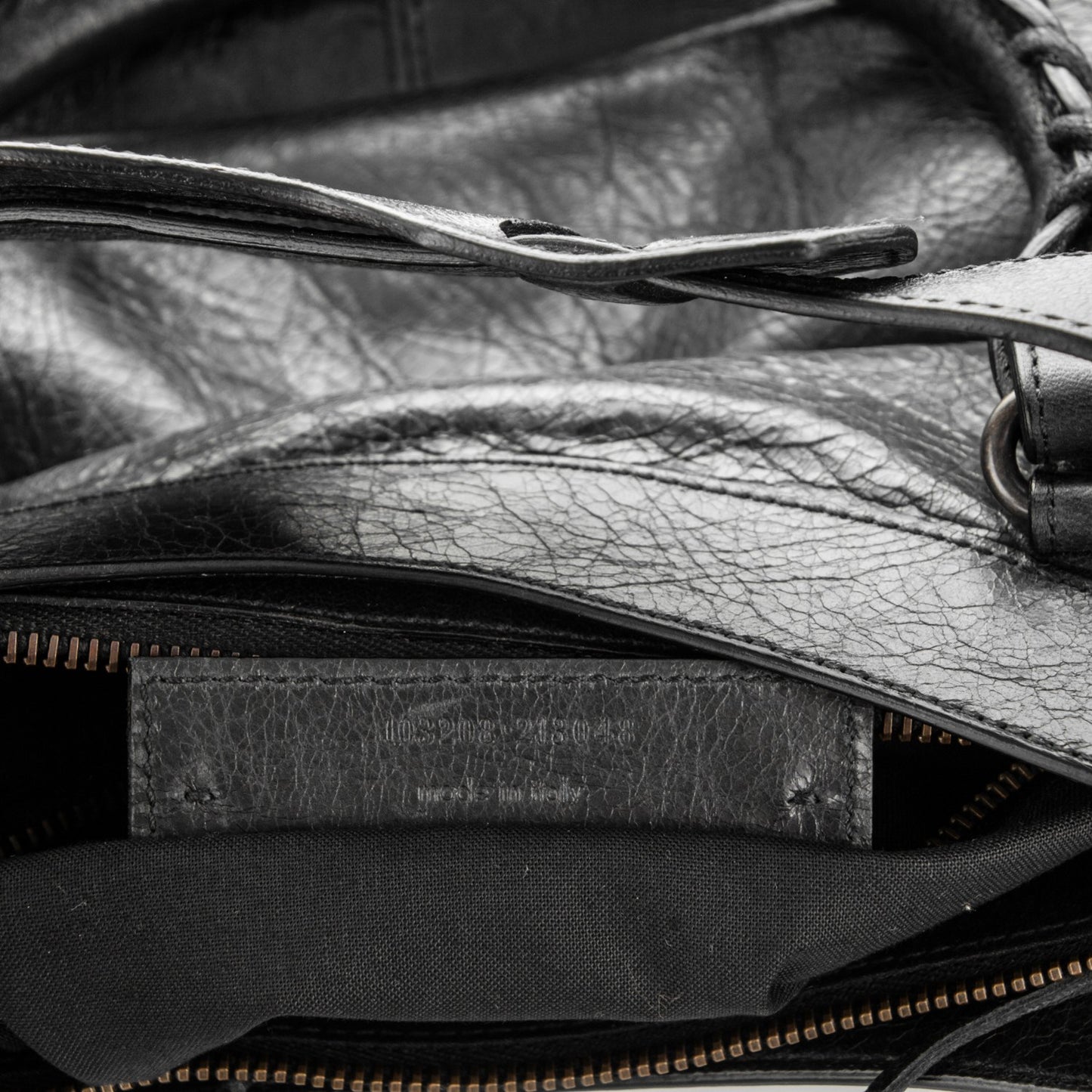 Agneau Classic Hardware First Black