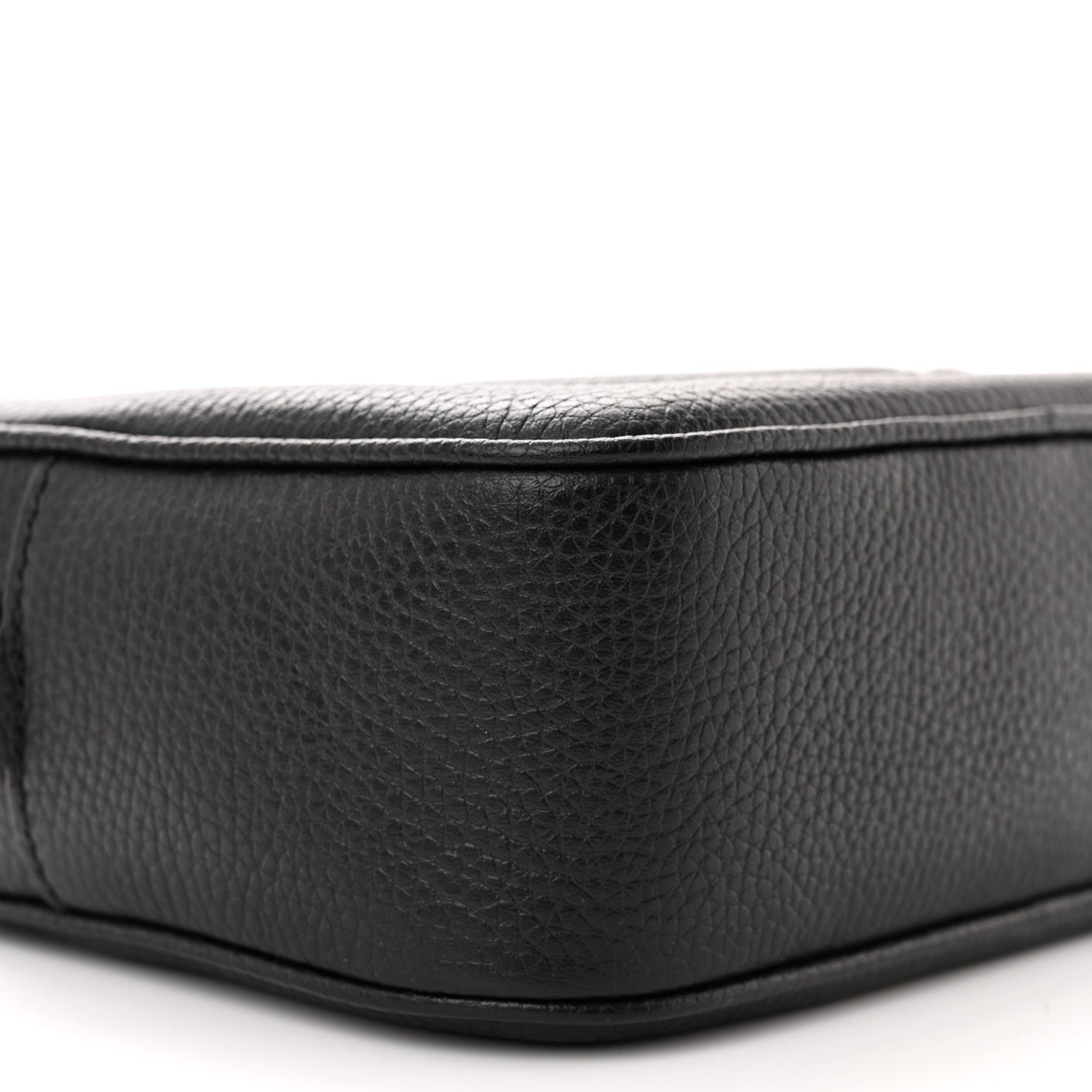 Gucci Pebbled Calfskin Small Soho Disco Bag Black 9 of 10