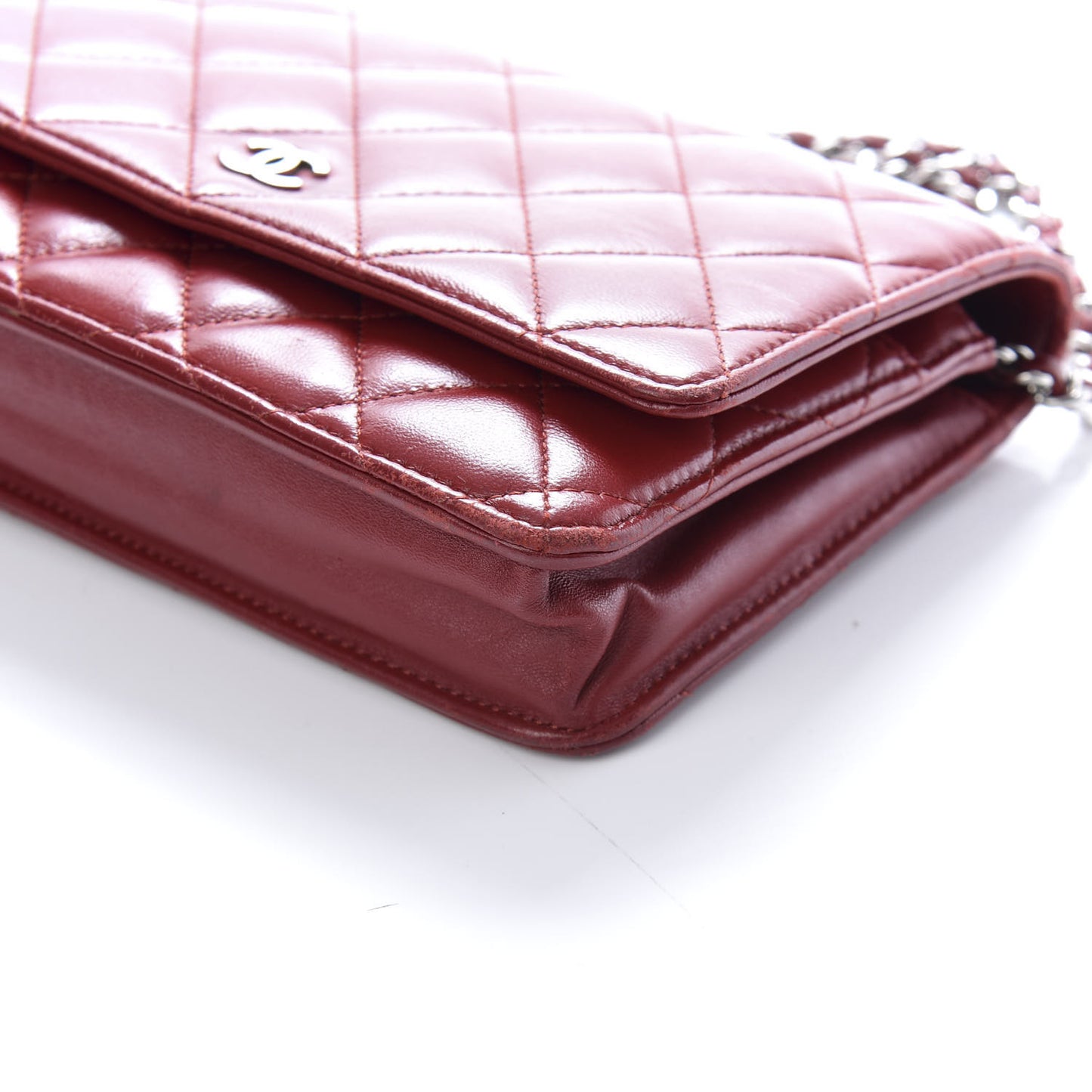 Lambskin Quilted Wallet On Chain WOC Red