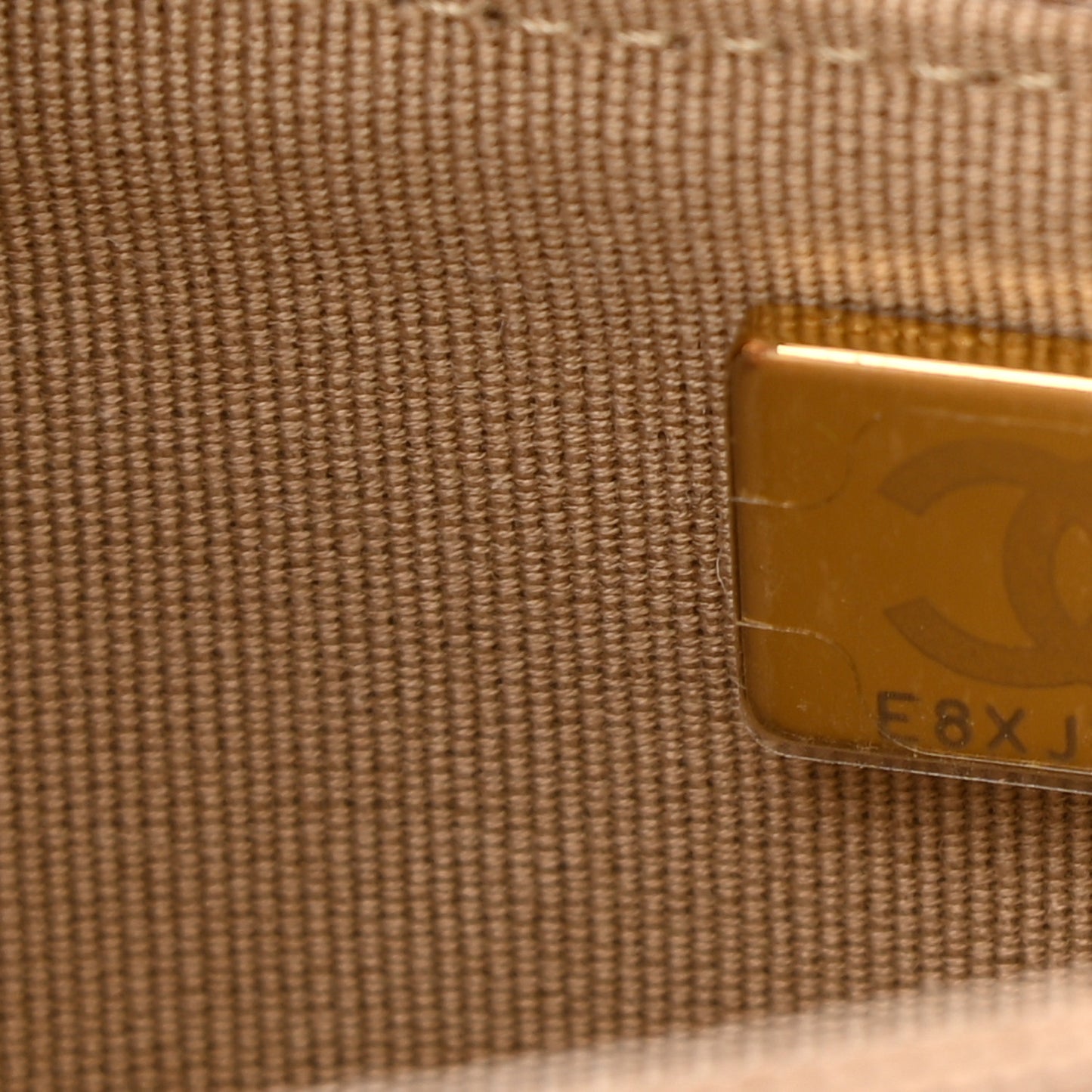 Caviar Quilted Wallet On Chain WOC Beige