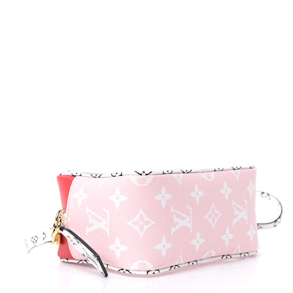 Louis Vuitton Monogram Giant Beach Pouch Rouge 4 of 9