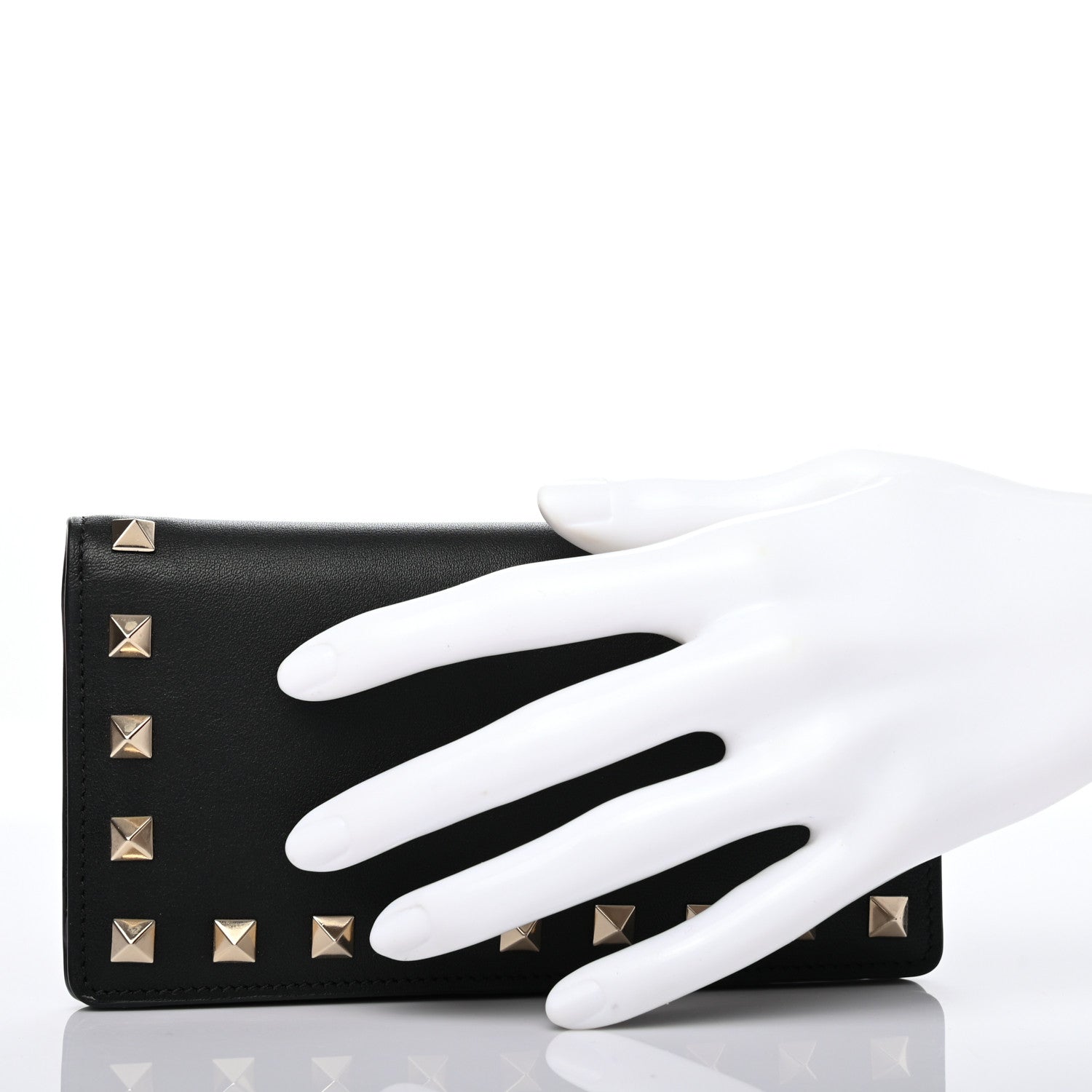 Valentino Garavani Vitello Rockstud Flap Wallet Black 3 of 9
