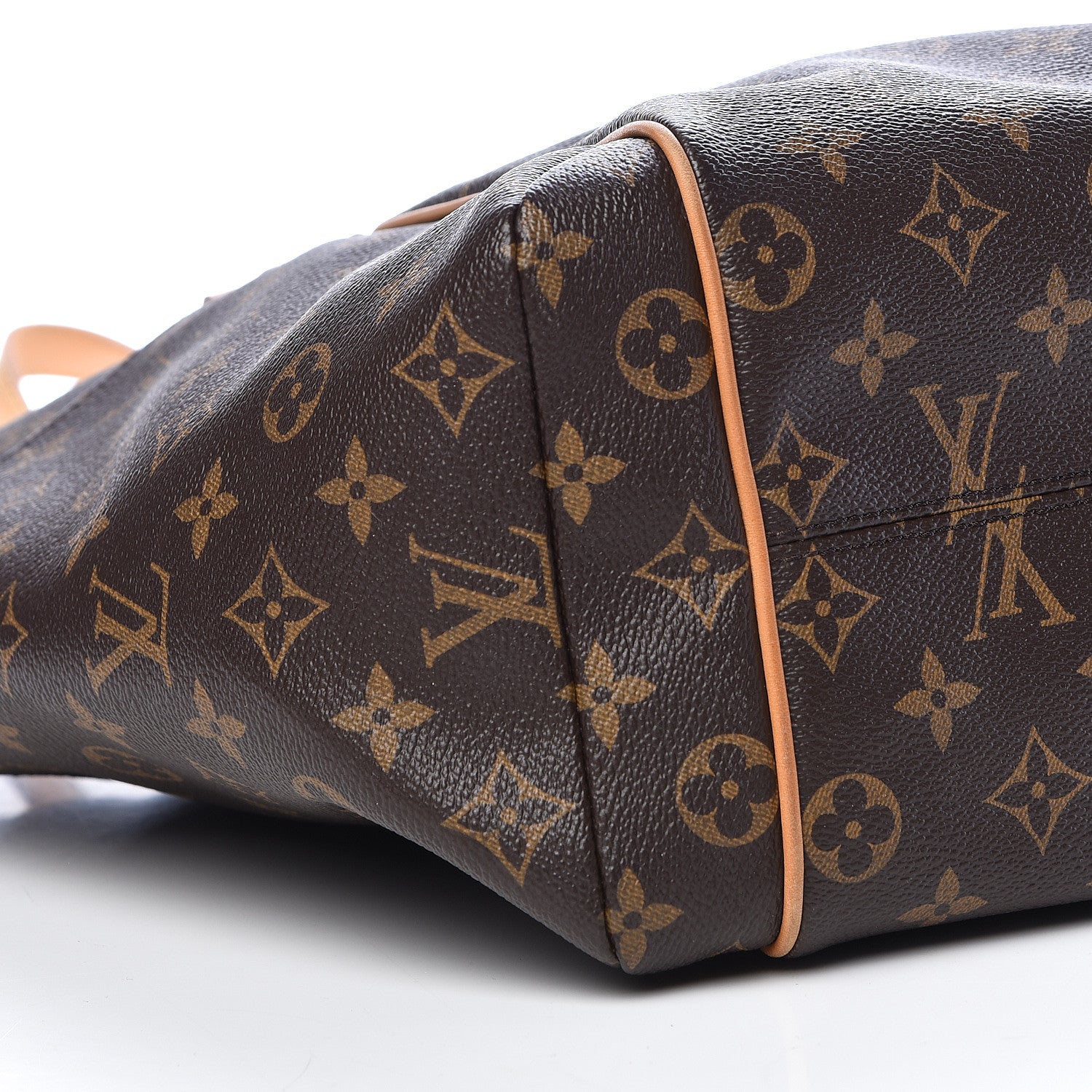 Louis Vuitton Monogram Totally MM 9 of 11