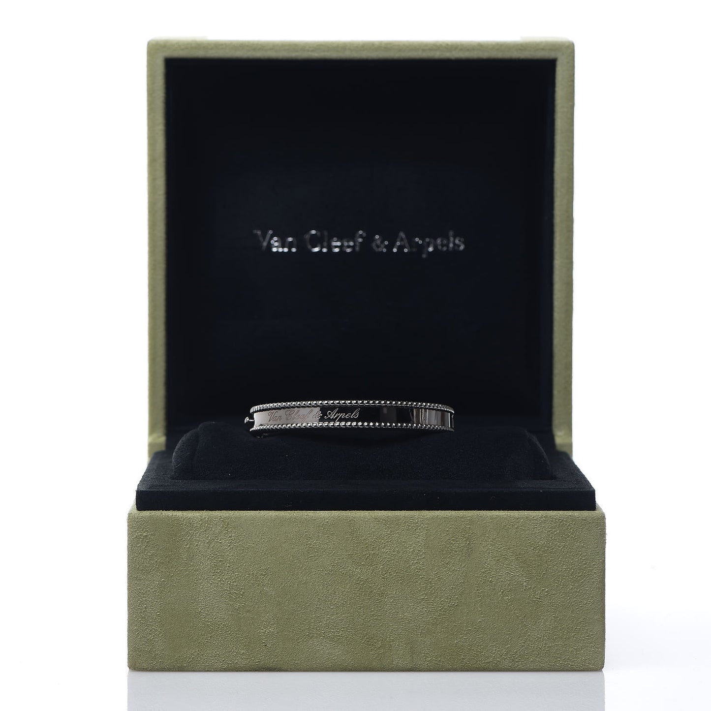 18K White Gold Perlee Signature Bangle Bracelet S