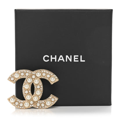 Chanel Metal Crystal Graduated Pearl CC Brooch Gold 4 of 4