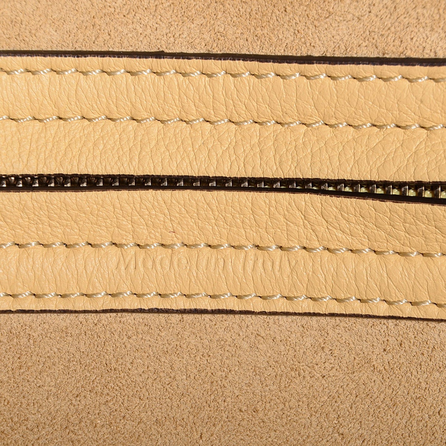 Supple Calfskin Medium Phantom Luggage Butter